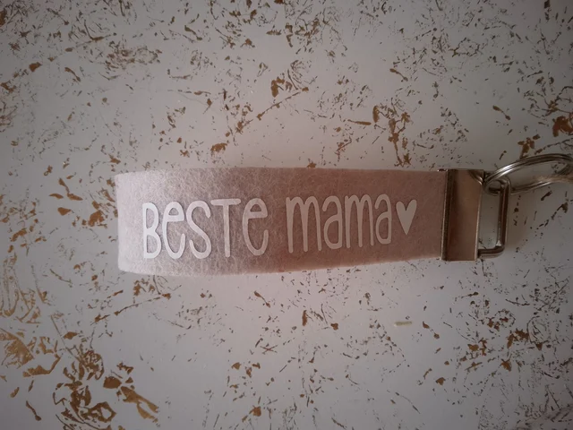 „Beste Mama“ – Filz-Schlüsselanhänger / Taschenanhänger | KreativVeredelung