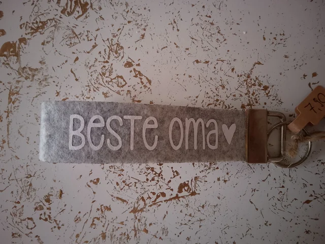 „Beste Oma“ – Filz-Schlüsselanhänger / Taschenanhänger | KreativVeredelung