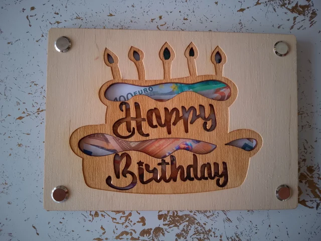 „Happy Birthday“ – Wunscherfüller Holzkuvert für Geld & Gutscheine | KreativVeredelung