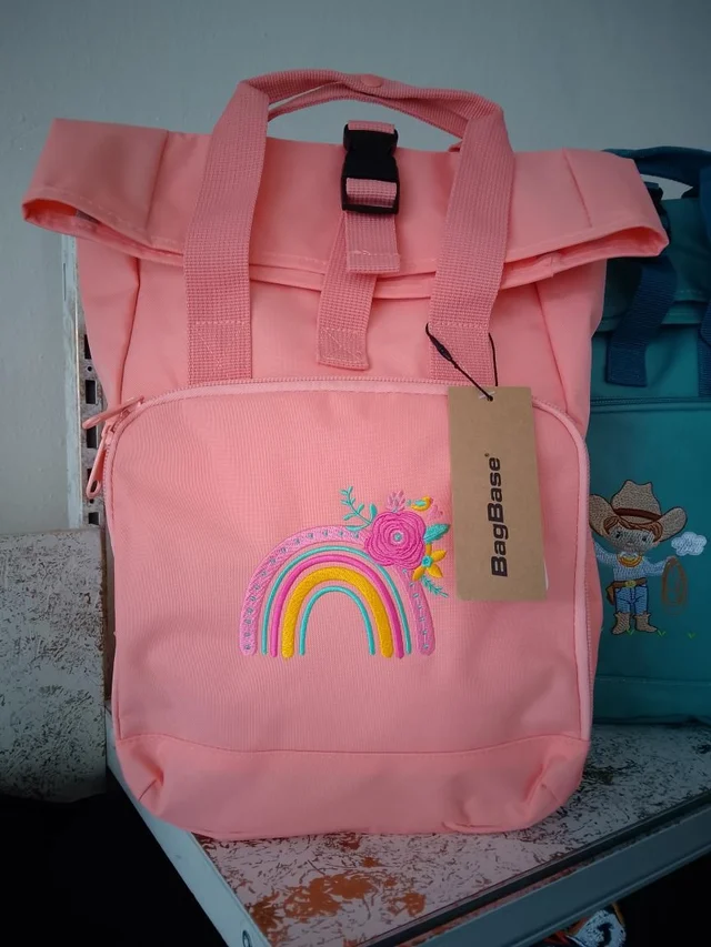 Kinder-Roll-Top-Rucksack mit liebevoller Bestickung | Handmade by Grete