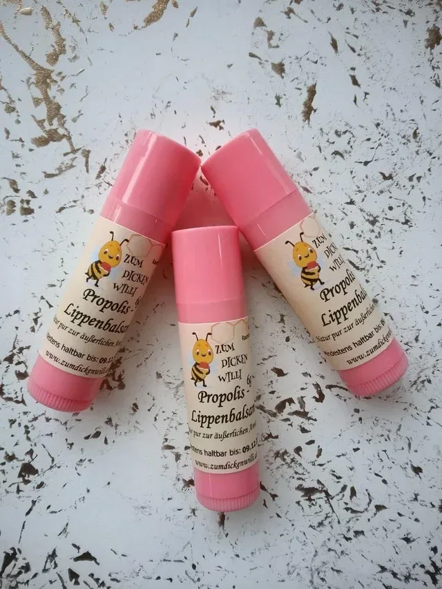 Propolis-Lippenbalsam – 6g Drehstift | Zum dicken Willi